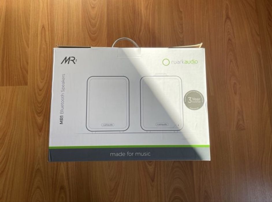 Colunas Ruark MR1 MK2