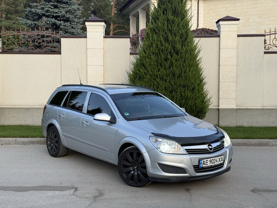 ПРОДАМ Opel Astra