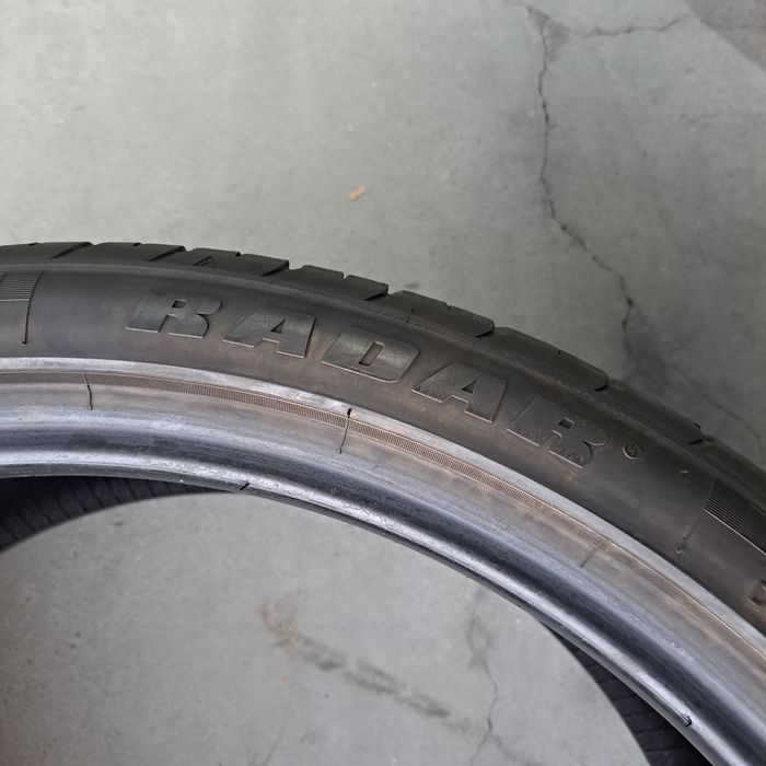 2 pneus Radar Dimax R8+ 255 35 R21