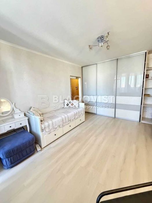 Продаж 2к (75м2) Григоренка 22/20 Позняки Осокорки Дарницький