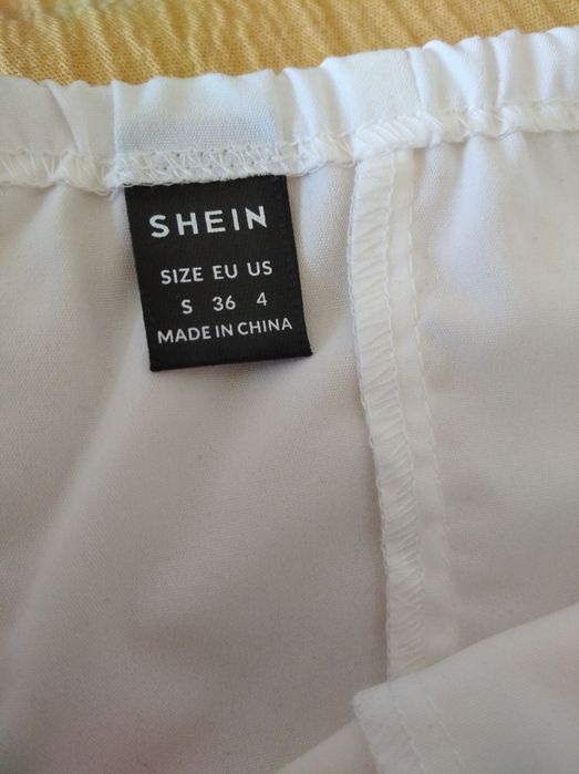 Top sem ombros da Shein tamanho S