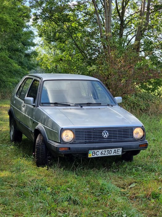 Volkswagen Golf 2
