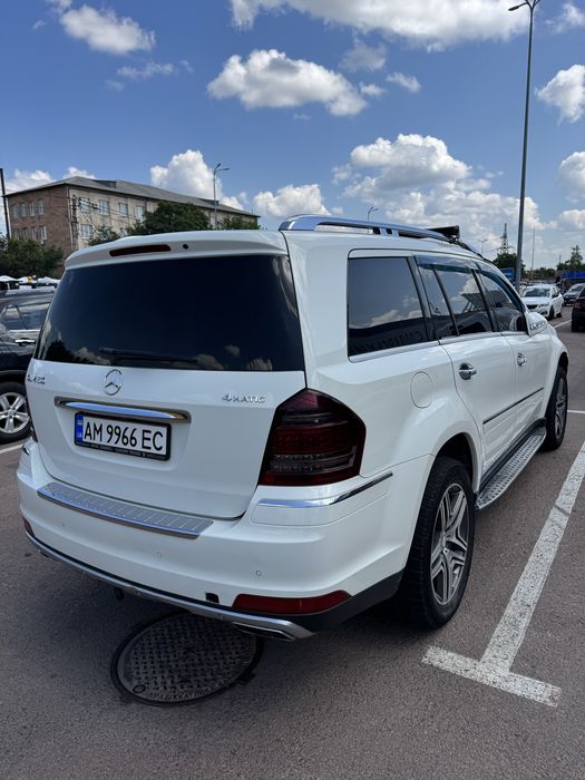 Продаж/ обмін Aвтомобіль Mersedes GL 450  2010  можливо обмін на земельну ділянку в Житомирі