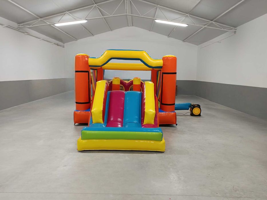 Aluguer de Insufláveis (V&A Eventos)