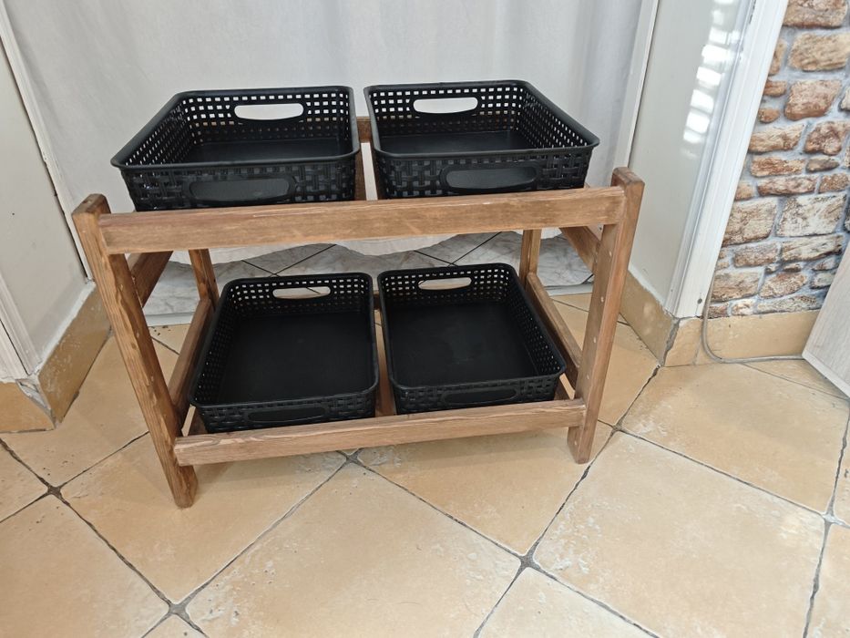 Regał drewniany orzech + 4 kosze opcjonalnie