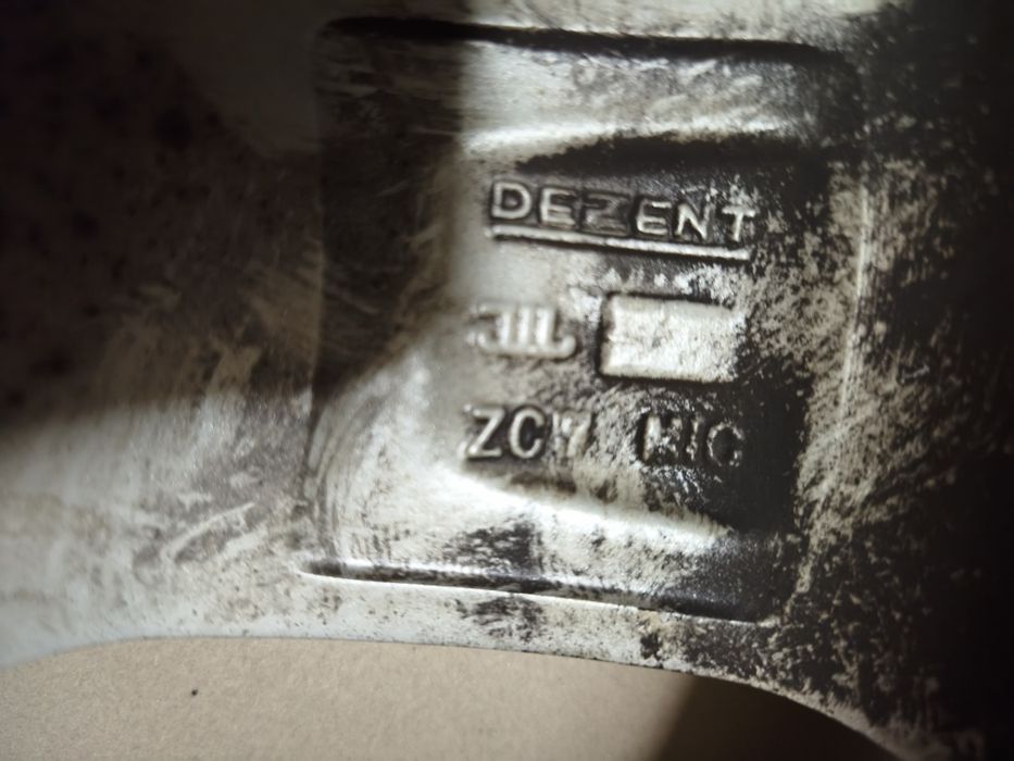 Диски R16 5/112 Dezent