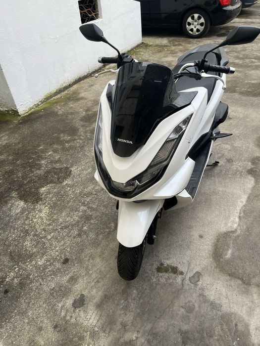 Pcx 2024 mota em  bom estado