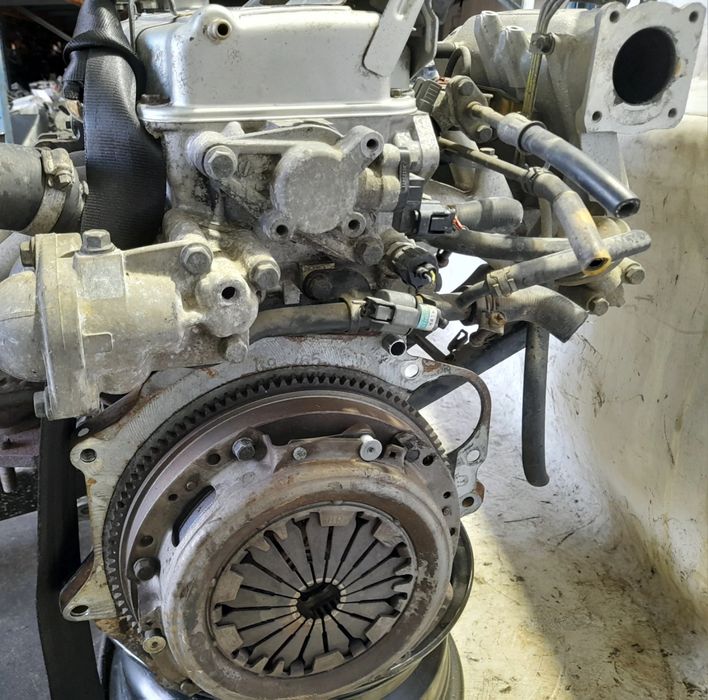 Motor completo MITSUBISHI Carisma Hatchback (DA_)