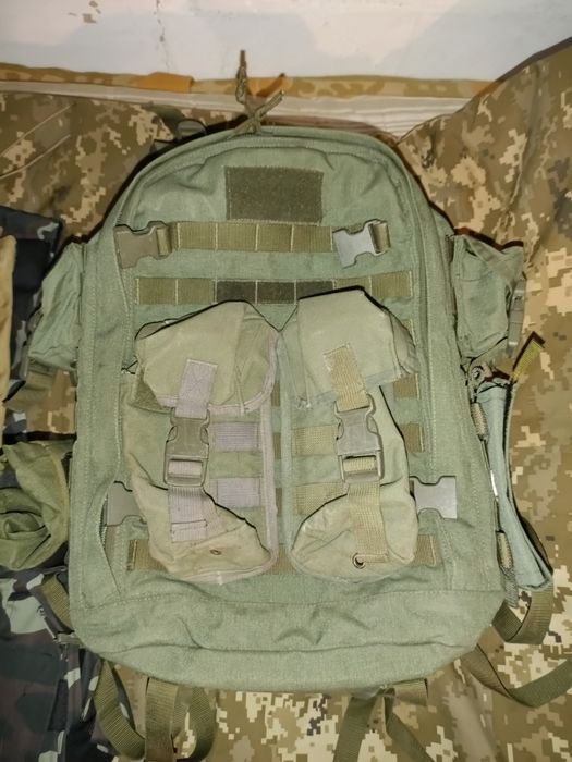 Відам за символічну суму  для військових желательно все разом забрати