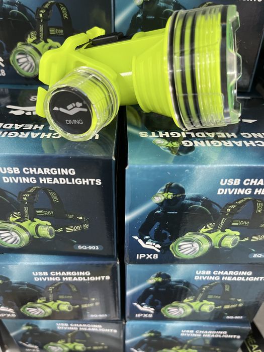 Lanterna de cabeça a prova de agua para apanha de marisco e mergulho