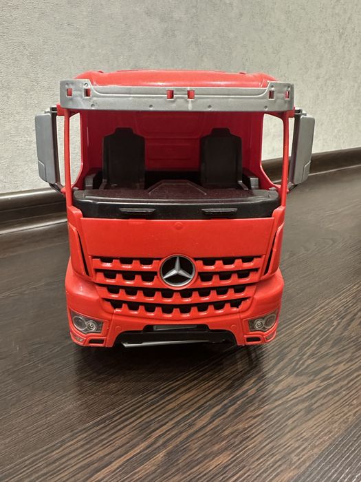 Самоскид самосвал Mercedes Lena