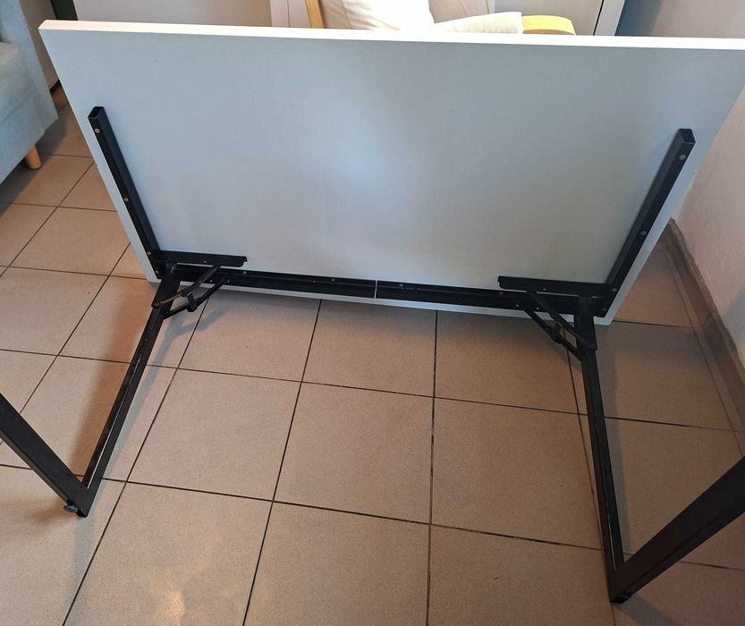 Stoły i blaty do restauracji/biura/konferencje