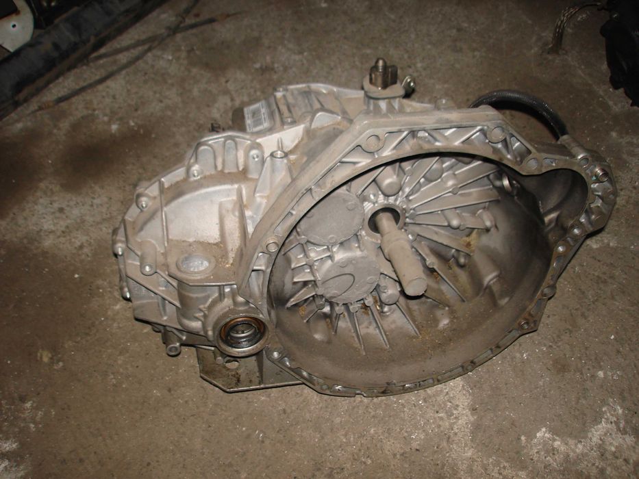 КПП Renault Trafic, Opel Vivaro, Nissan Primastar Трафік 1.9 2.0 2.5