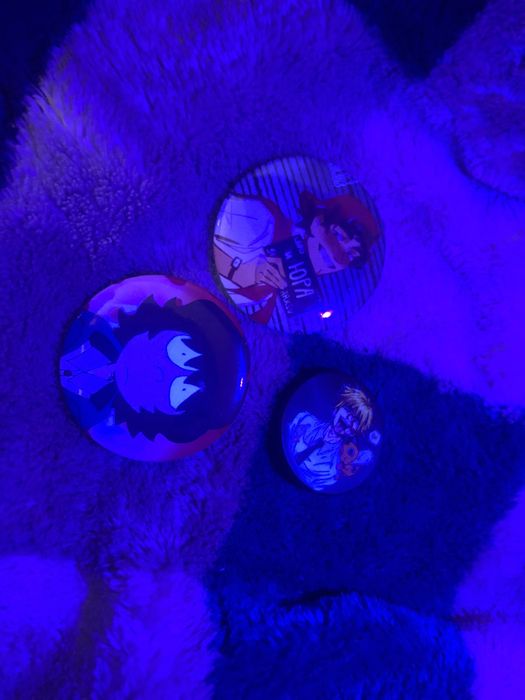 Обмін значків на майкла/Вілла с дивних див