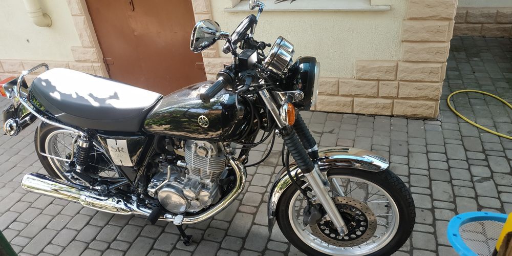 Мотоцикл Ямаха Yamaha SR 400 2019р.