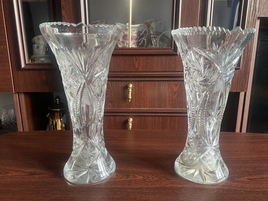 Вази кришталеві в асортименті