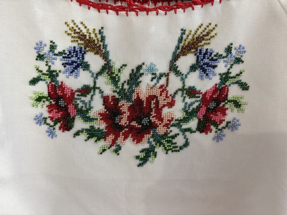 Вишиванка бісером