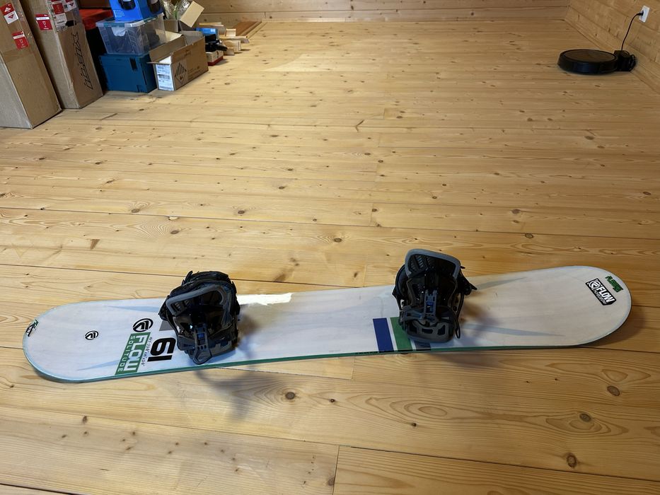 Deska snowboard Flow Solitude 161 wiazania Flow NX2 GT