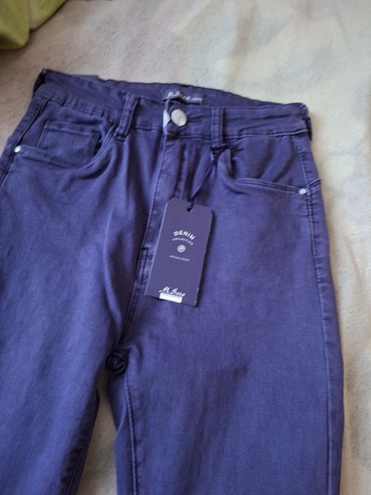 Spodnie.     nowe