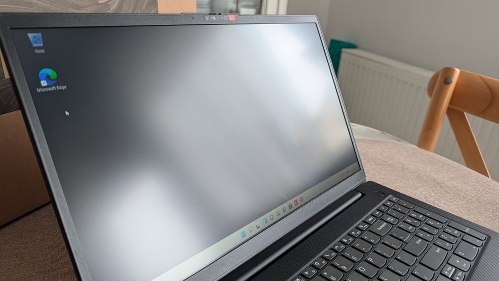 NOWY Lenovo v15 G2 ITL i3-1115G4