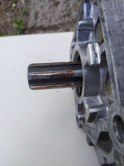 НШ-32 У-2 масляный насос