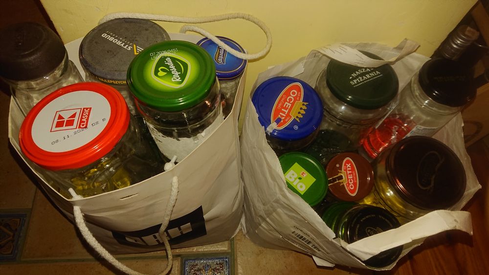 Oddam słoiki różnej wielkości