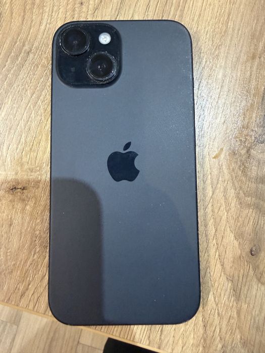 Iphone 15 w dobrym stanie