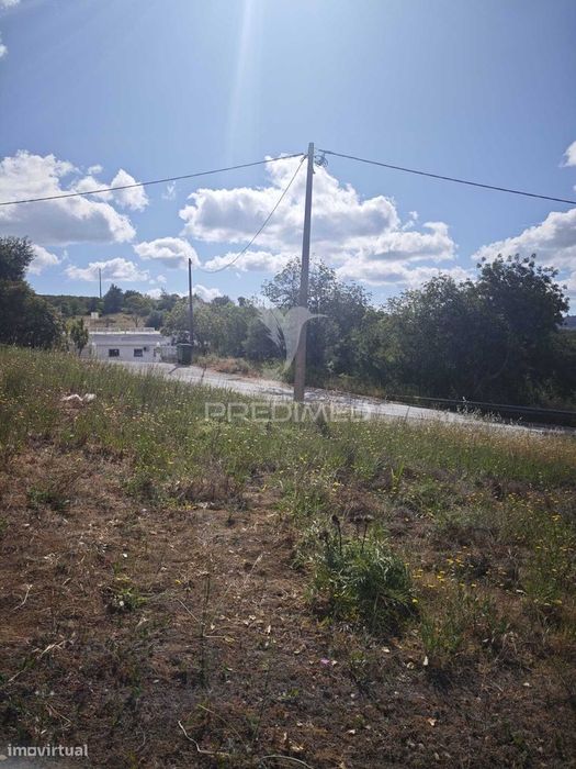 Rustic Land for Sale, 850 m² – São Brás de Alportel (Machados)
