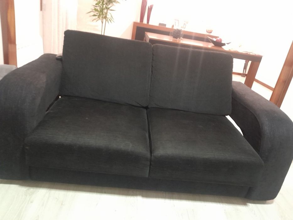 Vendo sofá preto