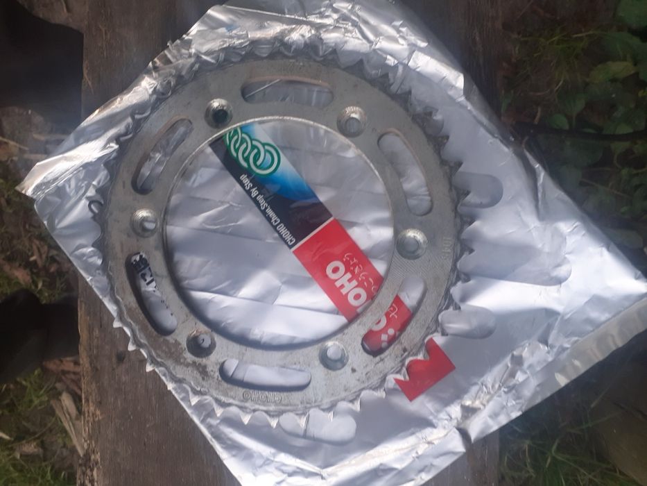 Продам запчасьті geon x road 250