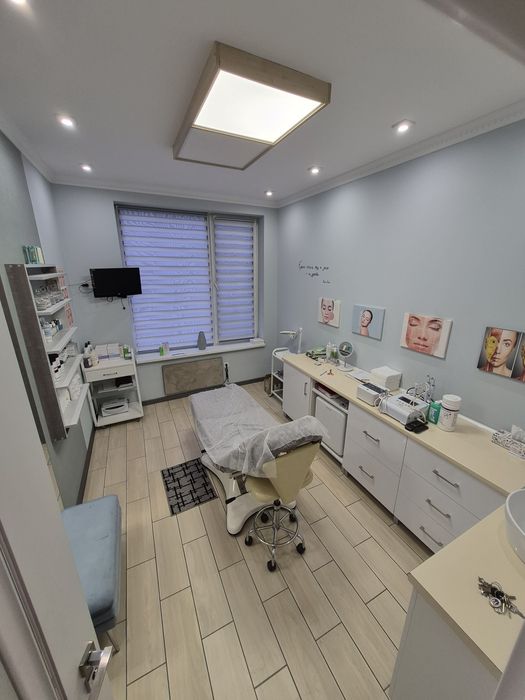 Приміщення комерційного призначення