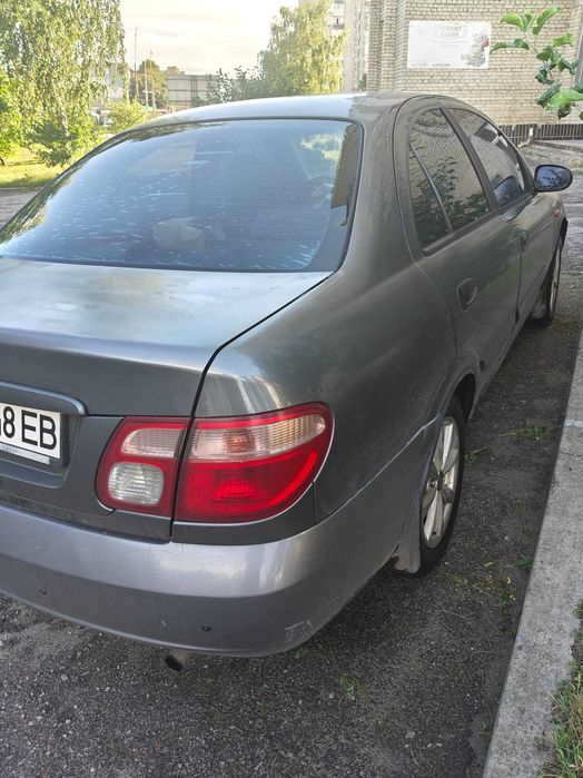 Nissan almera n16 1,5 бензин • 2004 рік Ніссан Альмера