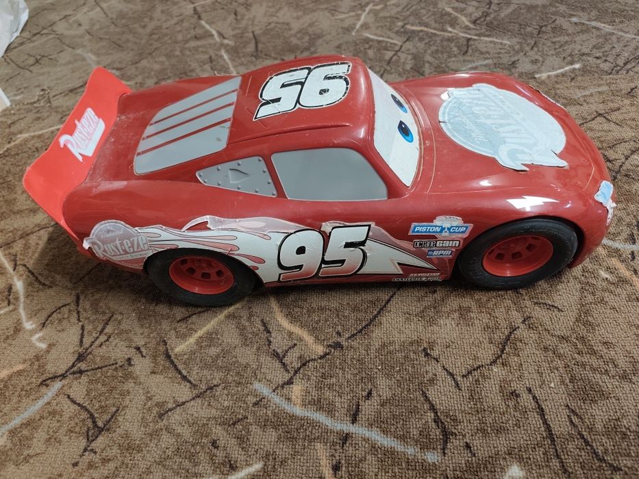 Wielkie auto McQueen