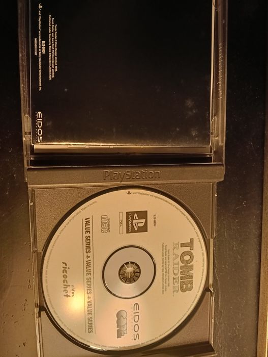 Tomb Rider PlayStation 1