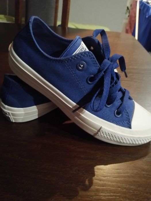 Buty trampki, tenisówki niebieskie Converse Star roz 35; cena 100 zl