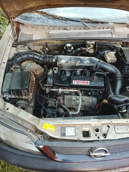 Продам  Opel vectra B 1.7 diesel мотор опель вектра В розбірка