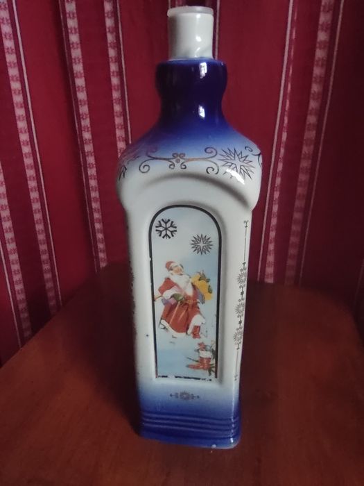 Пляшка Штоф Бутилка "Новорічна ніч"/ клеймо ,минуле століття.