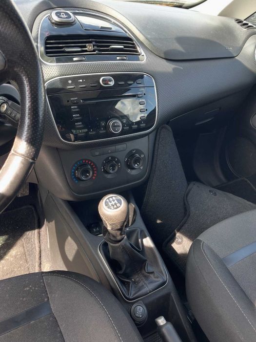 Fiat Grande Punto Evo 2012 para peças