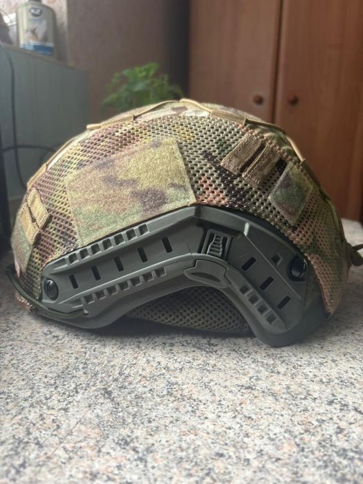 Продам Каску 2.0 "FAST TEAM WENDY" Олива. Розмір L. Кавер Мультикам.