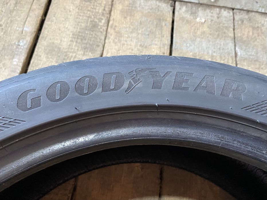 225/45R18 + 255/40R18 Goodyear Eagle F1 Asymmetric 5