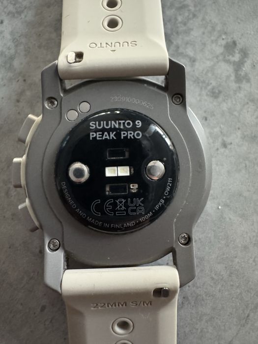Zegarek SUUNTO 9 Peak Pro Titanium Sand