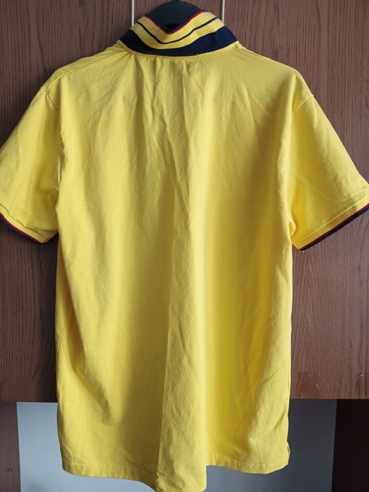 Продам куртка джинсова