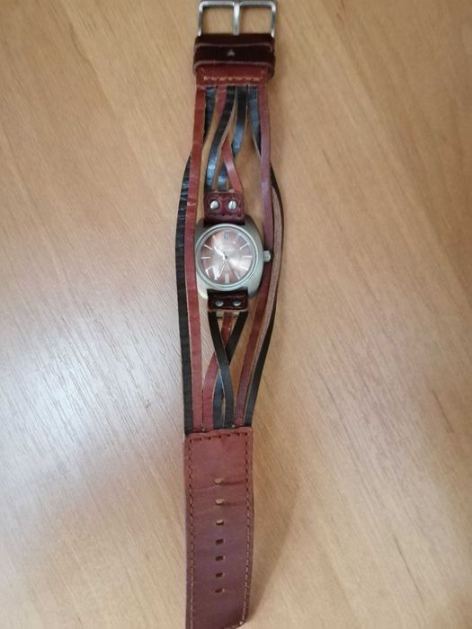 Часы-браслет Kahuna, оригинал, этно-стиль