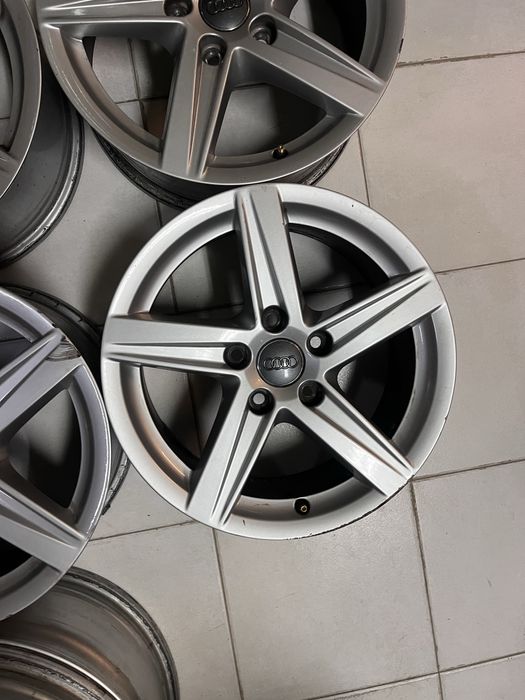 Jantes 16” 5x112 Originais Audi A3 8v