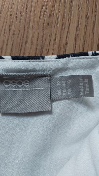 Kombinezon biało czarna panterka Asos rozmiar 40