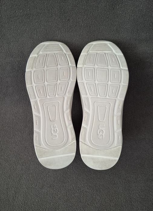 Sneakersy UGG roz.37