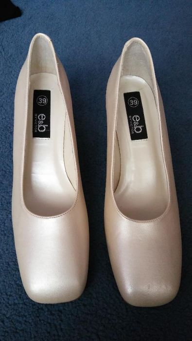 buty damskie rozmiar 39 długość wkładki 24,5