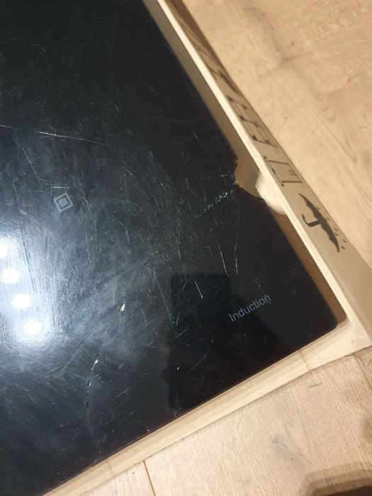 Sprzedam płytę indukcyjną Kernau uszkodzoną