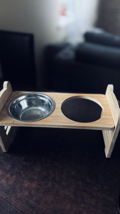 Кормушка доя собак/ котов