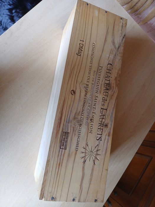 Caixa / Expositor em Madeira para CDs